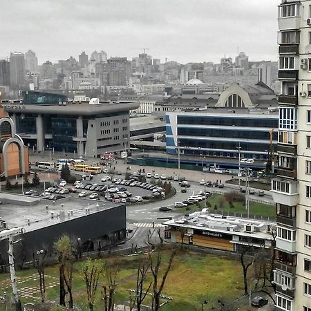 Патриарха Скрипника 7,Жд Вокзал, Ультрамарин Apartman Kijev Kültér fotó